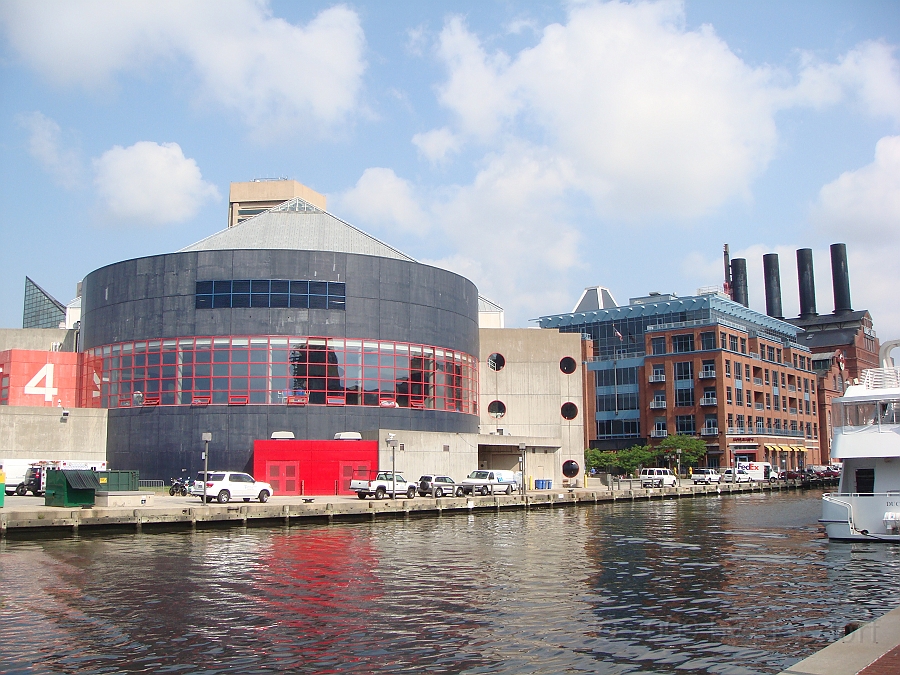 Baltimore [2009 July 02] 029.JPG - Scenes from Baltimore's Inner Harbor.
